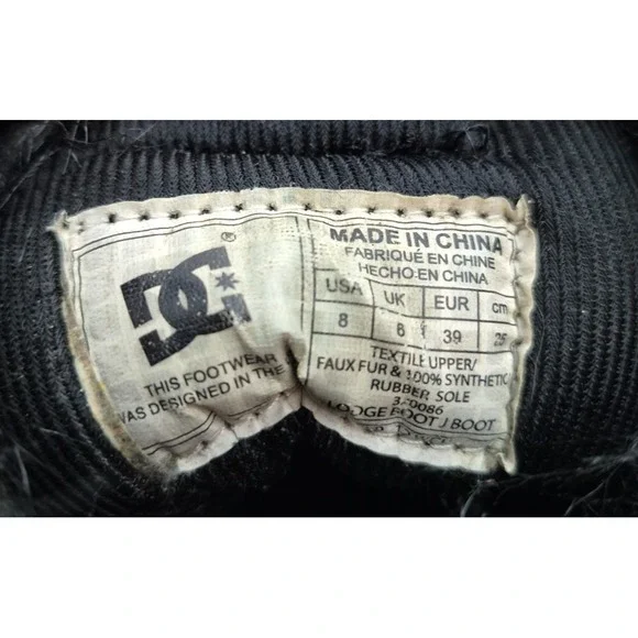 DC Womens Lodge Boots Snow Waterproof Faux Fur Black White US Size 8 (EUR 39) - Picture 7 of 7